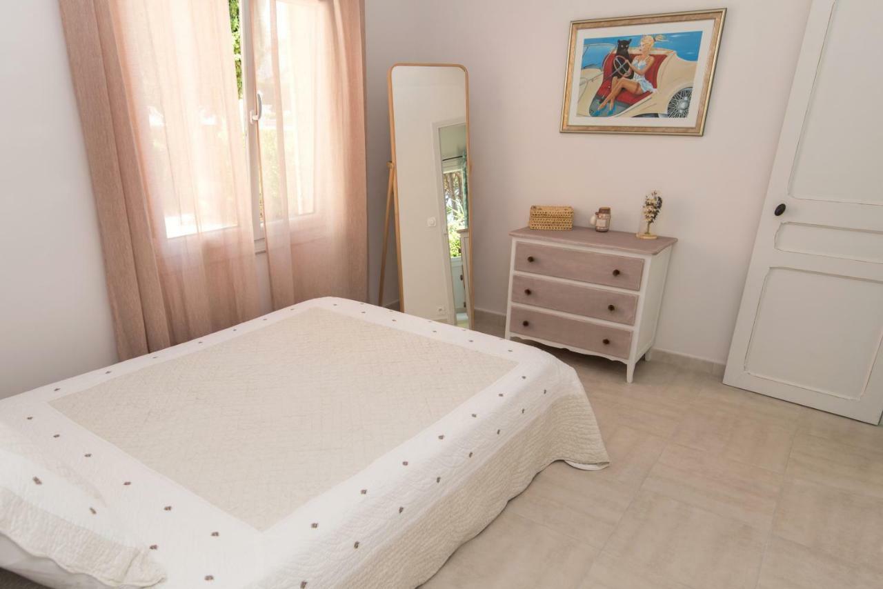 Charmante Petite Maison A L'Entree De Saint Tropez Экстерьер фото